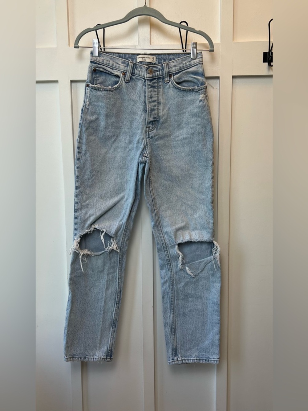Abercrombie Fitch Dad High Rise Sze 0 / 25 Acid Wash Distressed Button Fly 90s